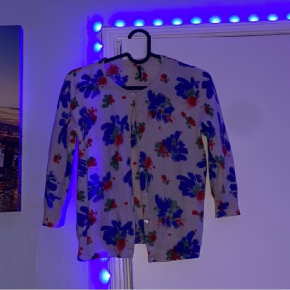❤️❤️ J Crew Floral Cardigan